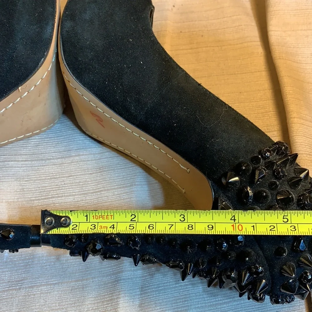 Sam Edelman almost NEW leather studded heels